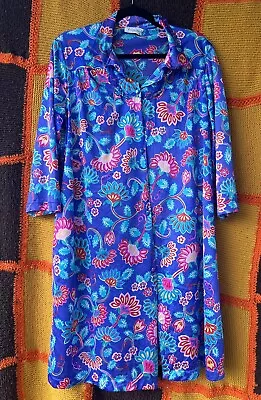 Vintage Vanity Fair Mod Psychedelic Blue & Pink Floral Robe Nylon Dressing Gown • $28