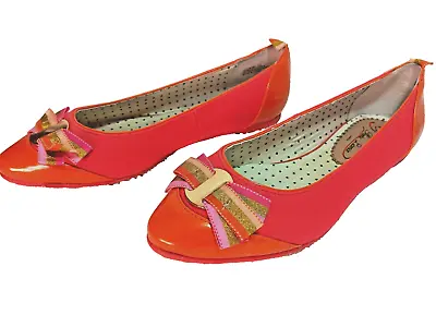 POETIC LICENCE Size  6    Multi-Color  Flats Elegantly Attractive Super Comfort • $19.95