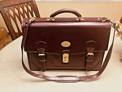 SCHLESINGER  Heavy Leather Lawyer / Doctor / Scholar Briefcase - Made In USA • $299