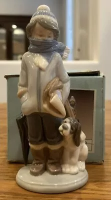 Lladro Winter Child #5220 • $30