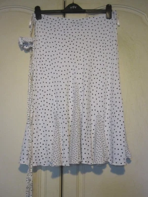 £8.99 • Buy Per Una Skirt Size 14 White With Black Polka Dot Flippy & Tie With Corsage