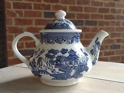 Vintage CHURCHILL England WILLOW BLUE Staffordshire TEAPOT Tea Pot GEORGIAN • $69.95