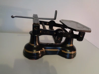 £25 • Buy Vintage/Antique, GPO Cast Iron Scales
