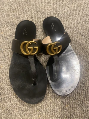 $350 • Buy Gucci Marmont T Bar Sandals Size 37 Preowned With Dustbag