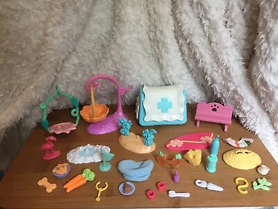 £14.99 • Buy Littlest Pet Shop Hasbro Figure Accessory Set 28 Piece Clothes Food Lot Bundle 1