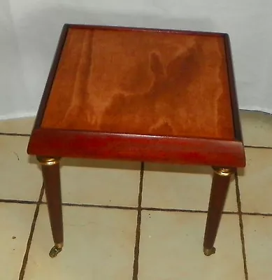 Small Mahogany & Maple End Table / Side Table  (ET387) • $269.10