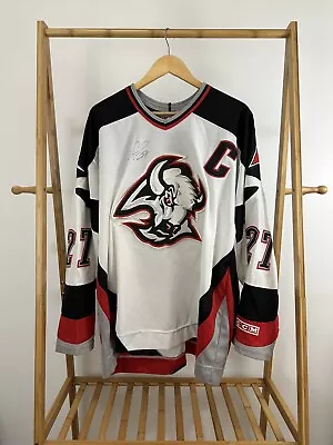 VTG Michael Peca #27 Buffalo Sabres NHL Signed Stitched CCM Goat Jersey Size XL • $539.96