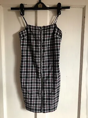 £2.50 • Buy Girls Black Checked Pinafore Stretch Zip Dress From New Look 915 Age 10-11 Years
