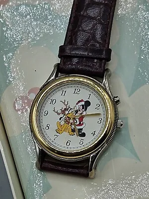  Disney Credit Card Fossil Mickey Mouse & Pluto  Happy Holidays Watch LE RARE  • $99