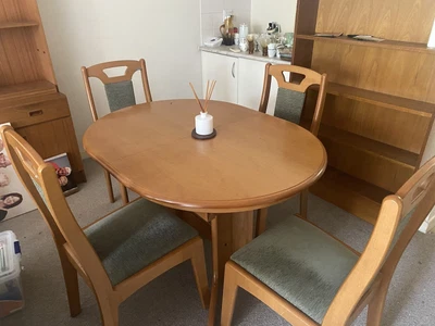 $50 • Buy Extendable Dining Table And 4 Chairs- Custom Made For A Small Unit