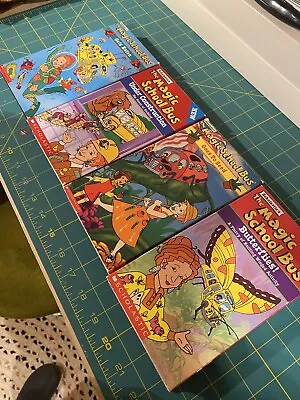 The Magic School Bus - VHS LOT OF 4 • $12