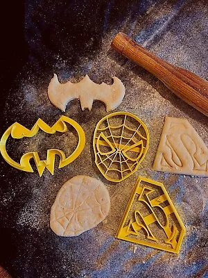 £4.99 • Buy Superheroes Spider-Man Batman Fun Cookie Cutter Fondant Press Stamp 3D