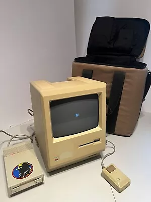 Apple Macintosh M0001W 512K W/ Mouse & Laser Disc Drive Computer Bag Turns On • $524.99