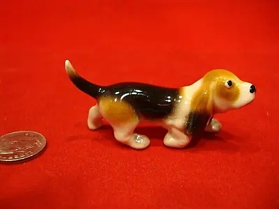 Vintage Miniature Hagen Renaker BASSET HOUND Dog 'Pappa  Retired 1  X 2.15  • $10.95