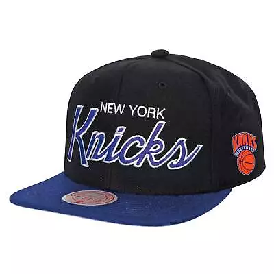 [hhss3282-nykyypppblck] Mens Mitchell & Ness Nba Ny Knicks Team Script Snapback • $27.99