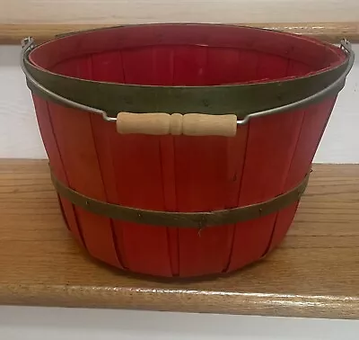 Vtg  Basket 1990's Red  Produce  Green Banded Woven Wood 7x10 Farmhouse Cottage • $24