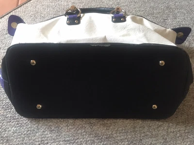 $35 • Buy Forever New Tote Womens Handbag Large Zip Up
