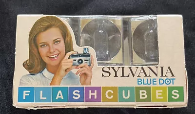 $14.99 • Buy Vintage SYLVANIA Blue Dot FLASHCUBES~NOS~Pkg Of 3 For Camera