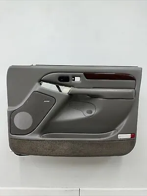 03-07 Chevy GMC Cadillac Escalade Passenger Power Door Panel OEM Pewter/Wood • $169.99