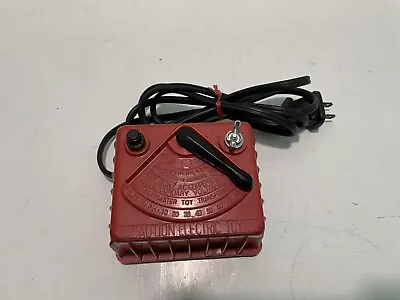 Lionel Trains Postwar O Scale Toy Train Transformer Controller 4651 Red 120V • $19.99