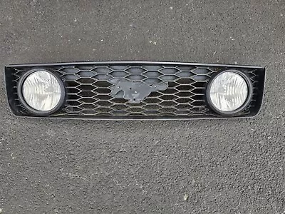 2005-2009 Ford Mustang Front Bumper Upper Grille W/ Fog Light OEM • $195