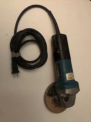 Makita 9557PB 120V 114mm Angle Grinder • $30