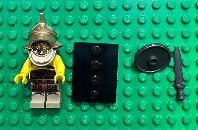 Lego Minifigure Series 5 Gladiator #02 Sword Helmet 8805 • $9.95