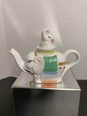 Vintage Hand Painted Porcelain Elephant & Baby Chinese Tea Pot W/ Lid 6.25  T • $10