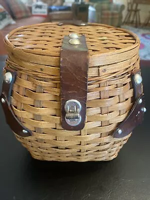 Antique Vintage FISHING CREEL BASKET PURSE W/ LEATHER ACCENTS Please Read! • $25