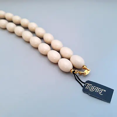Vintage Trifari Cream Lucite Oval Beaded Necklace 24 In New Old Stock With Tag • $29