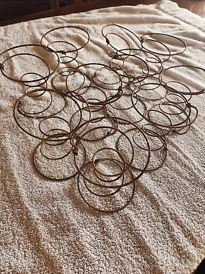 Lot Of 10 Vintage Hourglass 5  Rusty Bed Springs For Farm House Decor Crafts • $12.50