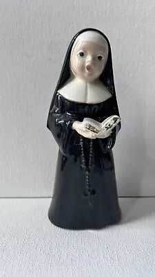 DC Collection Ceramic Catholic Nun Figurine In Black Habit With Rosary • $19.99