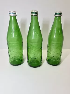 Vintage 7 UP Bicentennial Green 16 Oz Glass Bottles Yorktown Father Country 1976 • $22.47