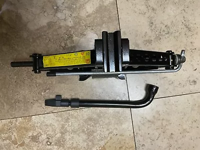 2015-2023 Land Rover   Discovery Sport Tire Jack And  Wrench     OEM • $109.99