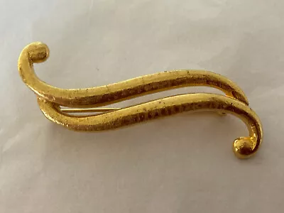 Vintage Anne Klien Signed Gold Tone Double Curve Bar Brooch • $4.80