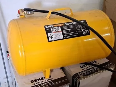 11 Gallon Portable Air Tank With Pressure Gauge • $83.99