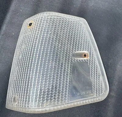 Volvo 240 Turn Signal Lens LH Side 1312624 • $5