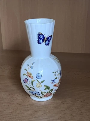 £10 • Buy Ansley Cottage Garden Butterfly Fine Bone China Vase In Excellent Condition