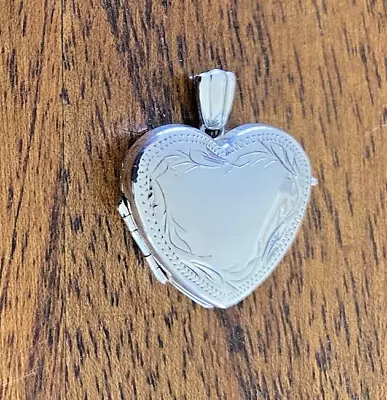 Pre Owned Silver Heart Shaped  Family 4  Hinging Locket • £14.95