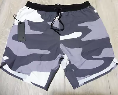 GREYSON Mens M MEDIUM CAMO SHORTS CAMOSCAPE RUNNING WOLF GREY MATTERHORN 7  • $69.99