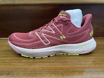 NEW BALANCE FRESH FOAM X 880v13 WOMENS RUNNING SHOES • $50