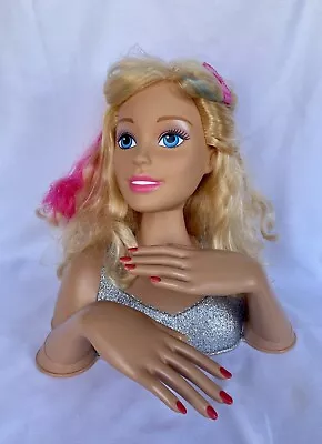 *JUST PLAY Barbie Blond Hair Pink Highlights Blue Eyes '2016 12  Styling Head! • $24.50