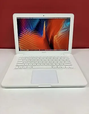 MacBook White Unibody 13.3” 2.6GHz Core 2 Duo 8GB RAM 256GB SSD  • $189