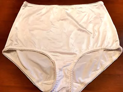 Vtg VASSARETTE Briefs Style 40-801 Shiny White Nylon Panties Sz-2XL/46 Side Labe • $8