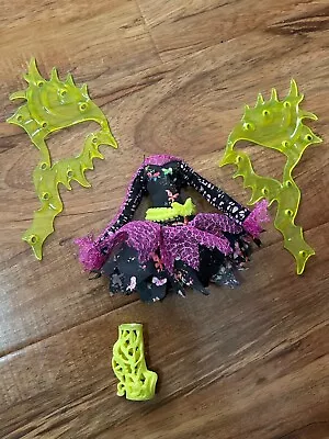Monster High Bonita Femur Freaky Fusion Outfit Dress Shoes Hair Piece Belt • $0.99