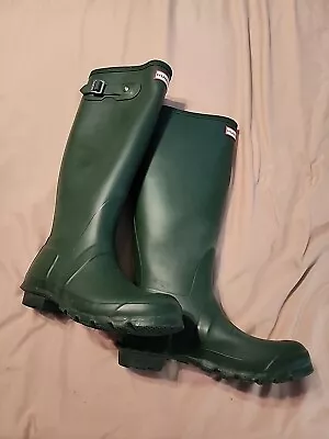 Hunter Original Tall Rain Boots Matt Green Woman's Size 8 Pullon Rubber • $39.99