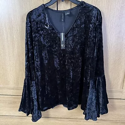 Brand New With Tags New Directions Women’s Black Velvet Blouse • $19