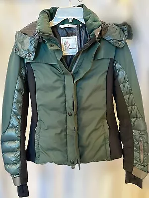 Vintage Womens Moncler  Puffer Down Filled Jacket With Fur Lined Hood - Size 1 • $380