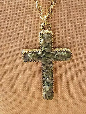 Vintage Goldtone Cross Pendant With Green Stone Detail Amazing And Heavy  • $5