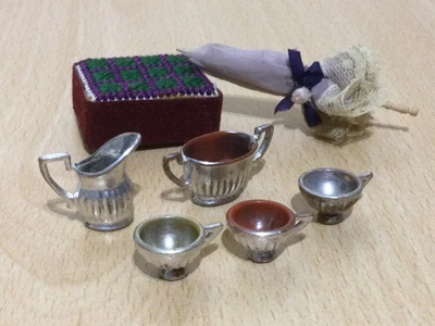 £2.99 • Buy 1:12 Dolls House Accessories Bundle Parasol Pouffe Drinks Ware